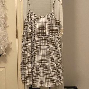 Size large Altar’d state dress